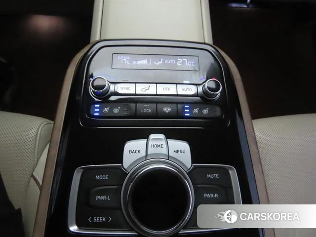 Genesis G90 id 4356330 из Кореи 17