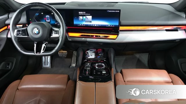 BMW 5 Series (G60) id 3826112 из Кореи 17