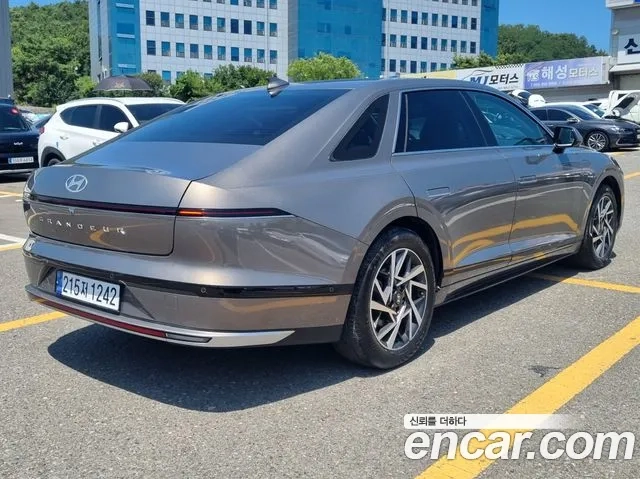 Hyundai Grandeur Hybrid (GN7) id 2898972 из Кореи 17