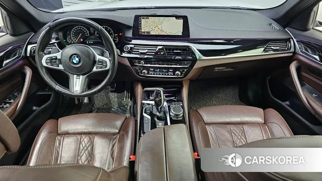 BMW 5 Series (G30) id 4310467 из Кореи 27