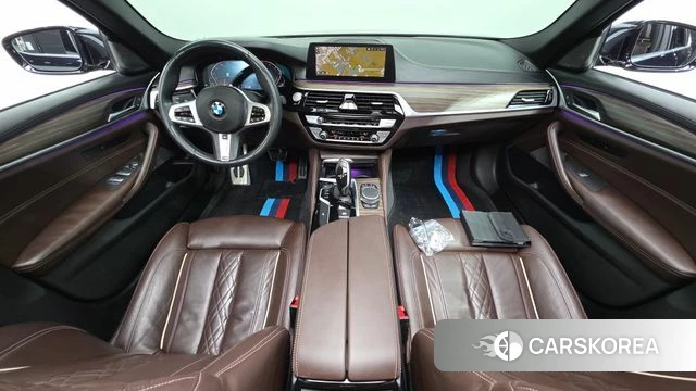 BMW 5 Series (G30) id 4614716 из Кореи 31