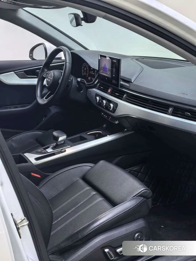 Audi A4L id 4219909 из Китая 12