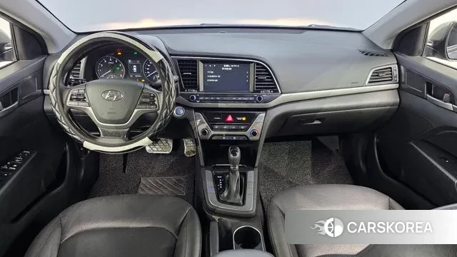 Hyundai Avante AD id 3728678 из Кореи 17