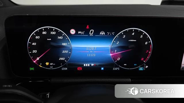 Mercedes-Benz GLA - Class H247 id 3914486 из Кореи 17