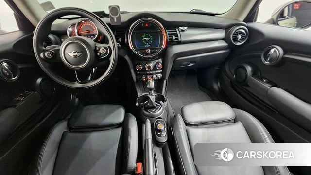 Mini Cooper id 3873615 из Кореи 17