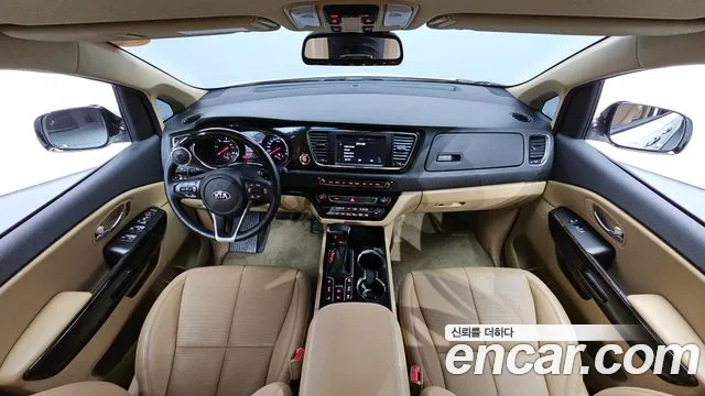 Kia The New Carnival id 2350228 из Кореи 17