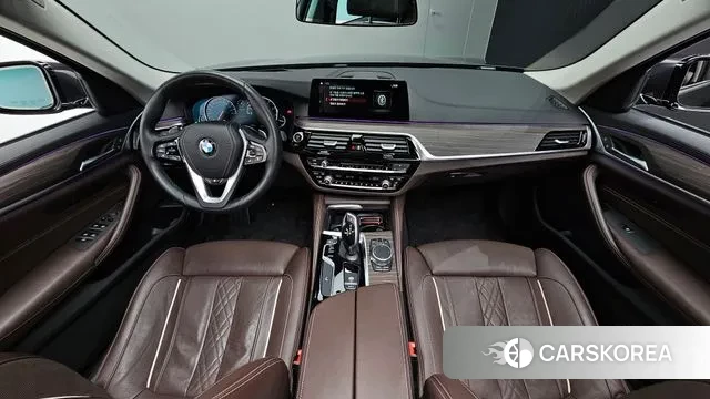 BMW 5 Series (G30) id 3728672 из Кореи 17