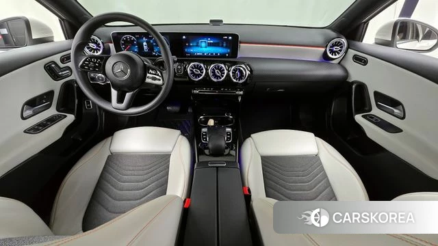 Mercedes-Benz A-Class W177 id 3852856 из Кореи 17