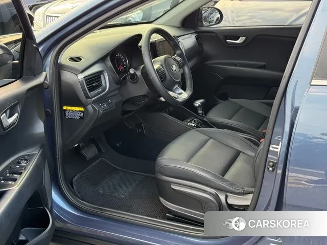 Kia Stonic id 3374771 из Кореи 17