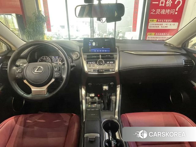 Lexus NX id 4261882 из Китая 14