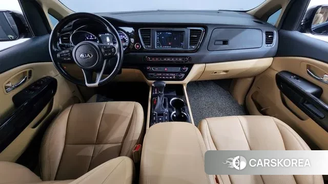 Kia The New Carnival id 3789554 из Кореи 17