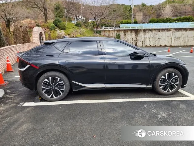 Kia EV6 id 3735123 из Кореи 14