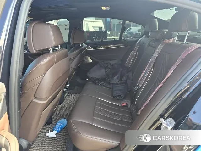 BMW 5 Series (G30) id 3509259 из Кореи 7