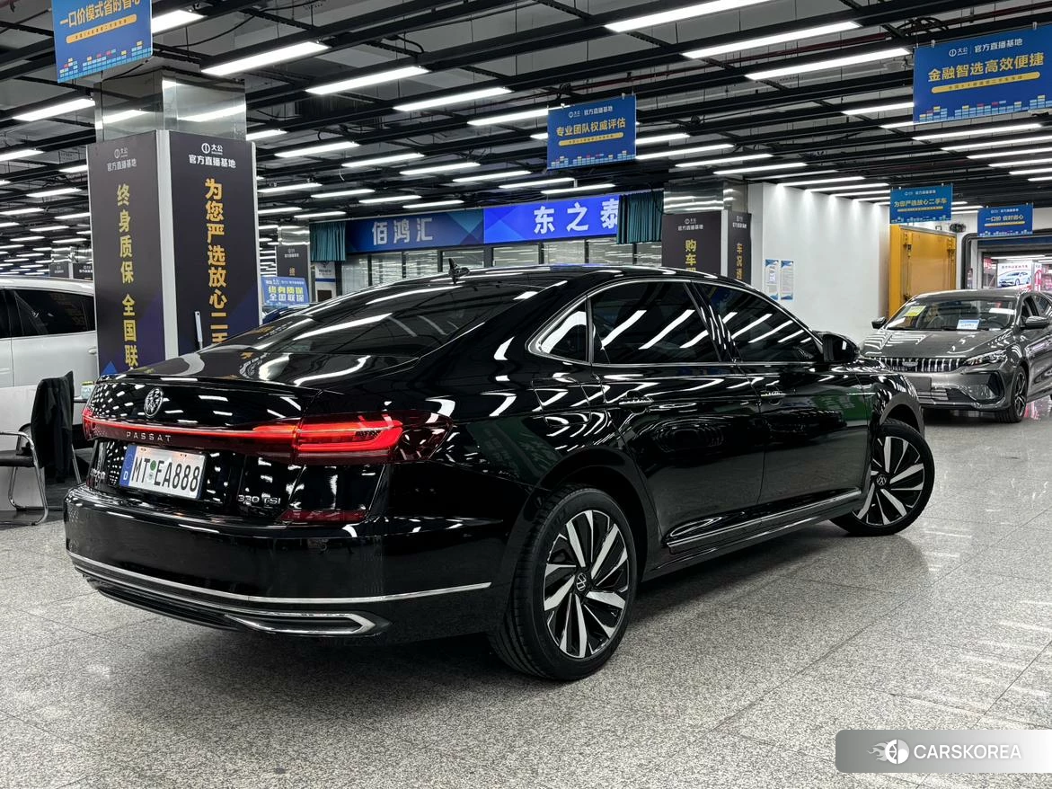 Volkswagen Passat id 4452136 из Китая 9