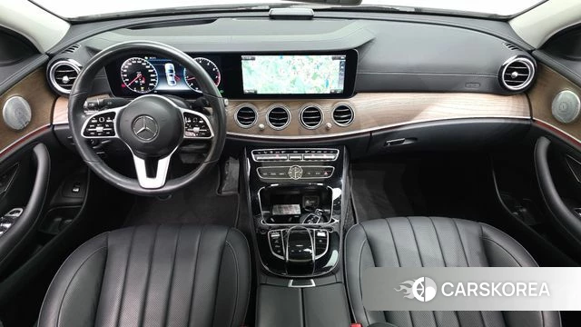Mercedes-Benz E-Class W213 id 4536338 из Кореи 32