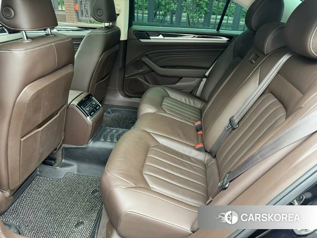 Volkswagen Huiang id 4272914 из Китая 23