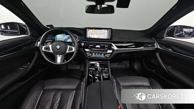 BMW 5 Series (G30) id 3467660 из Кореи 17