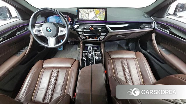 BMW 5 Series (G30) id 4556466 из Кореи 31
