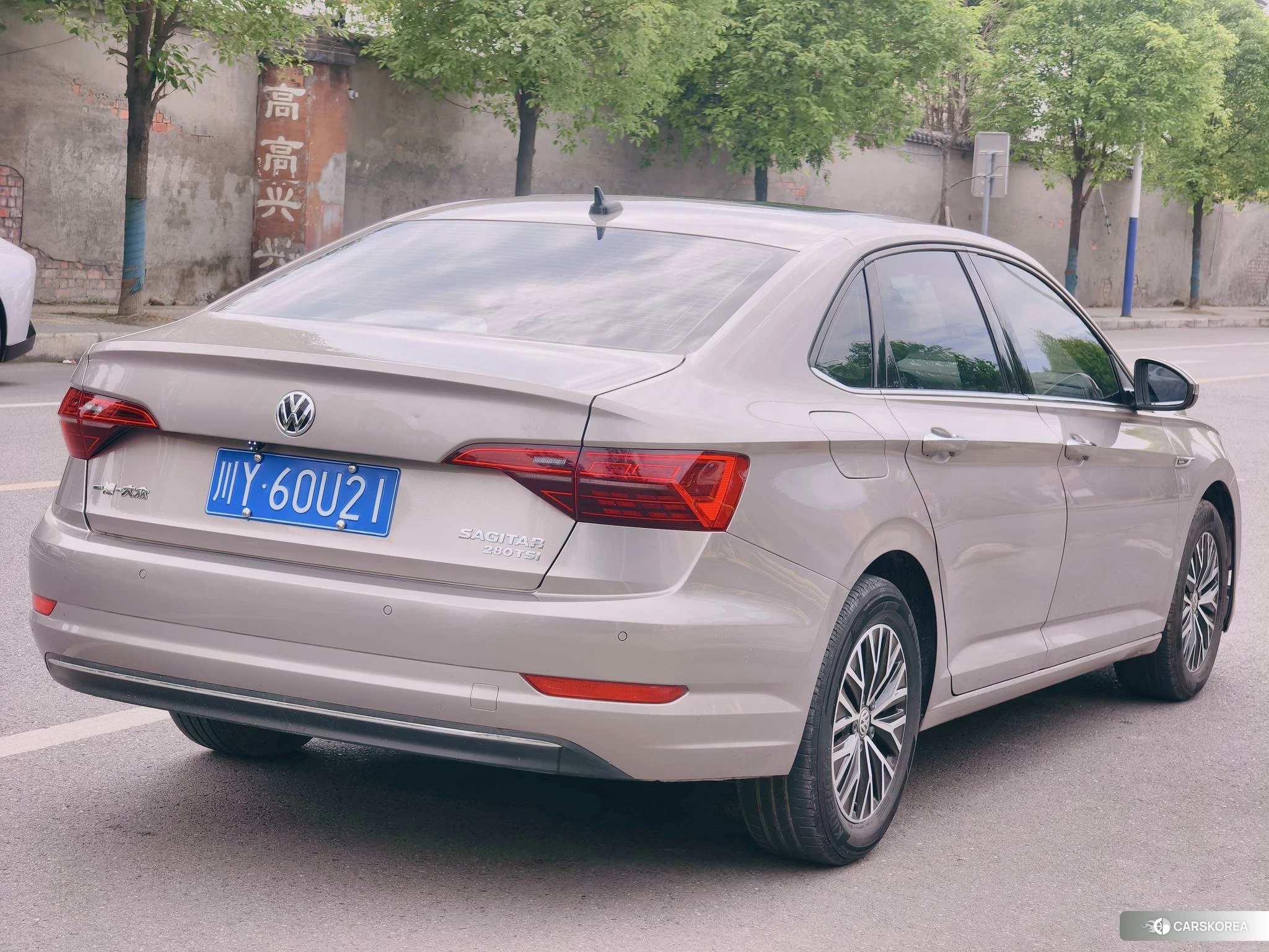 Volkswagen Sagitar id 4407438 из Китая 11