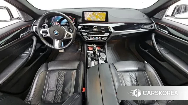 BMW 5 Series (G30) id 3541089 из Кореи 17