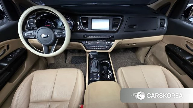 Kia The New Carnival id 3893604 из Кореи 17