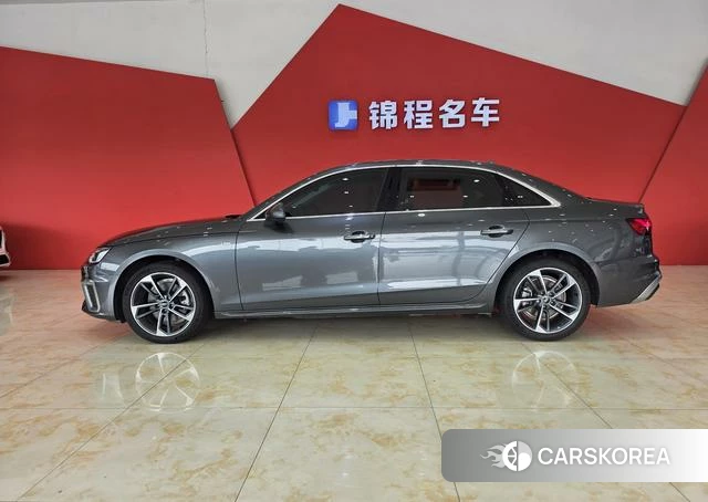 Audi A4L id 4290352 из Китая 11