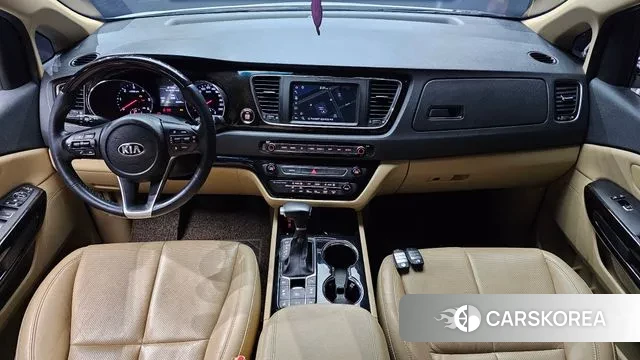 Kia The New Carnival id 2995528 из Кореи 17