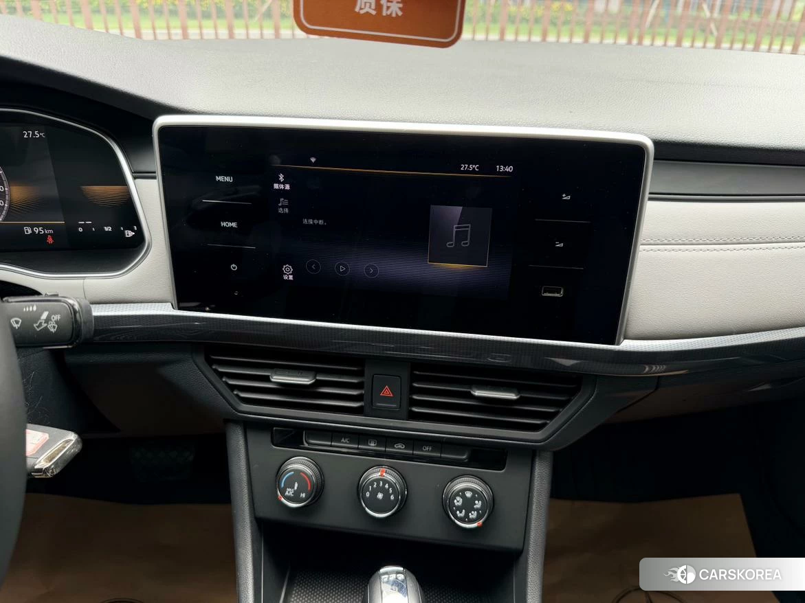 Volkswagen Bora id 4498954 из Китая 18