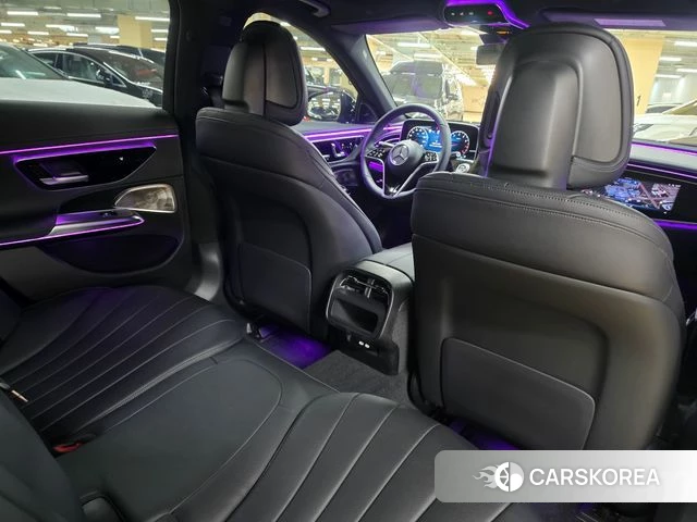 Mercedes-Benz E-Class W214 id 3791868 из Кореи 17