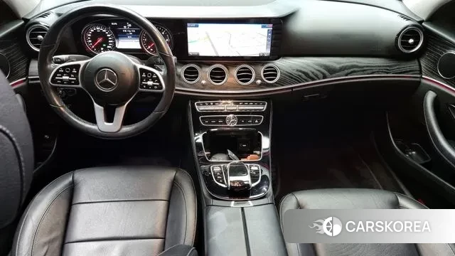 Mercedes-Benz E-Class W213 id 2970586 из Кореи 17