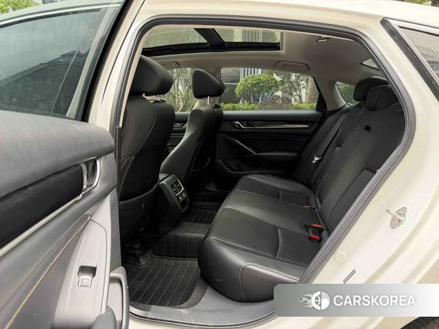 Honda Accord id 3907819 из Китая 7