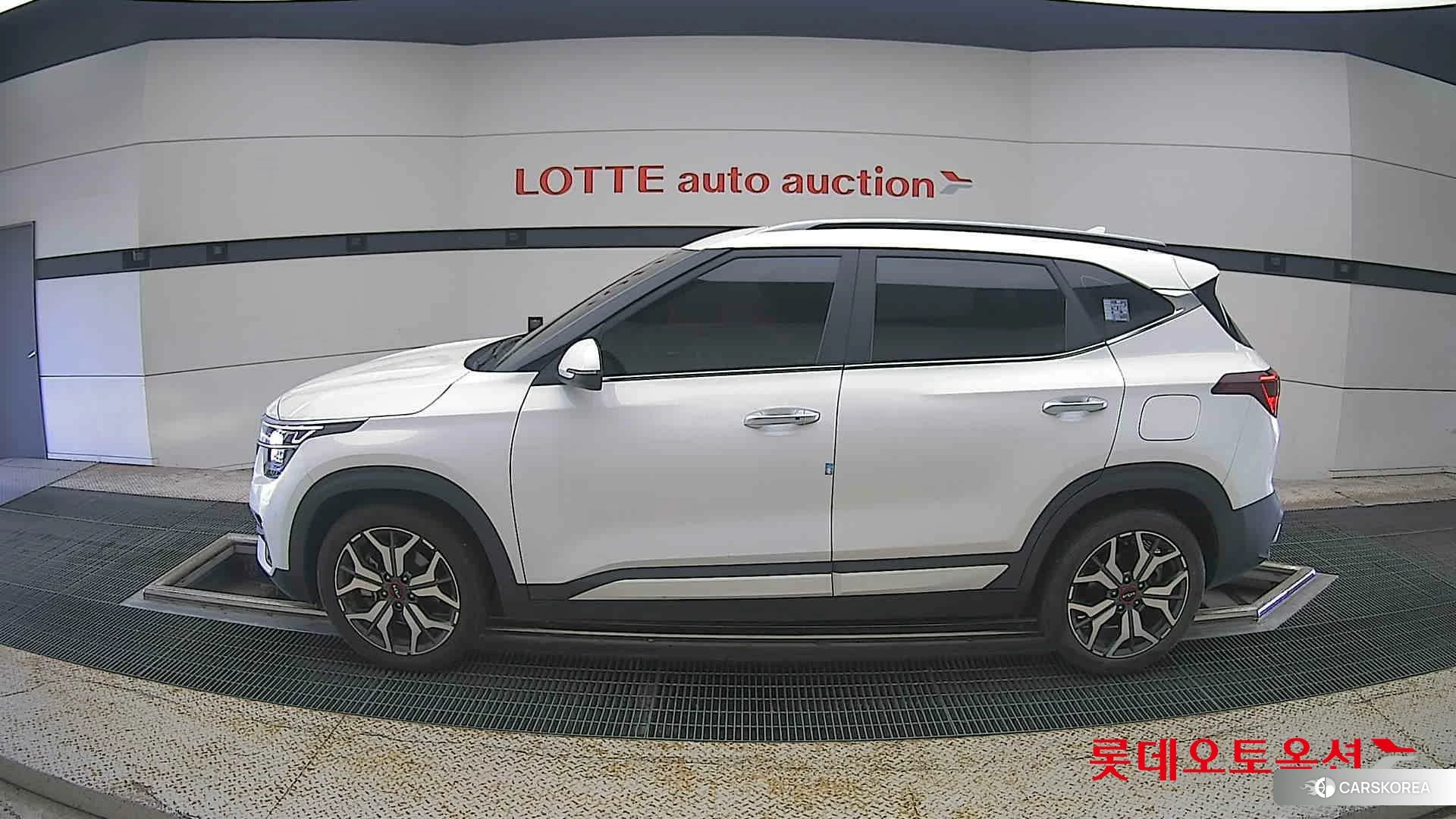 Kia Seltos id 4902466 из Кореи 34