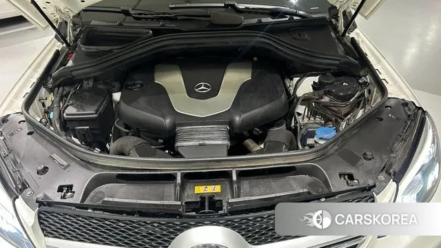 Mercedes-Benz GLE - Class W166 id 3014037 из Кореи 17