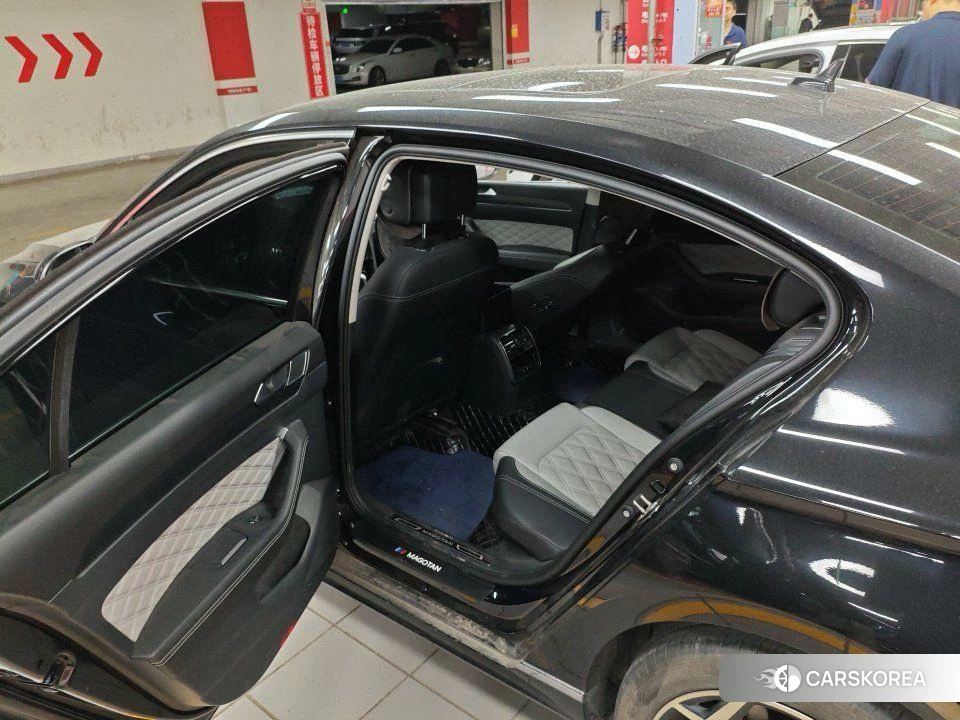 Volkswagen Magotan id 4513741 из Китая 7