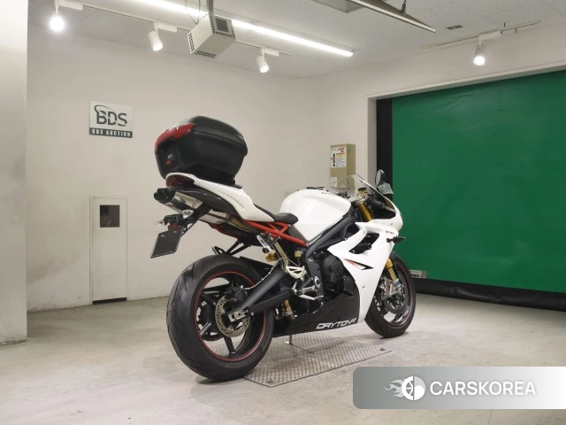 Проданный Triumph DAYTONA 675R 2011 из Японии, фото 4