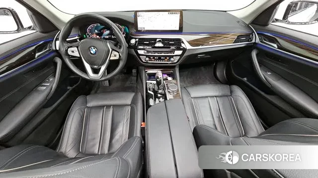 BMW 5 Series (G30) id 3497611 из Кореи 17