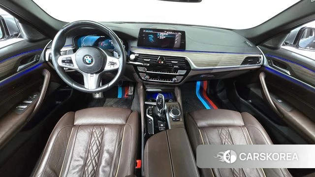 BMW 5 Series (G30) id 4434933 из Кореи 29