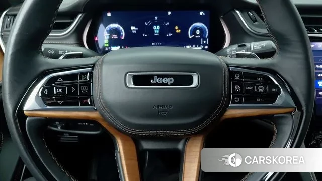 Jeep Grand Cherokee (WL) id 3669112 из Кореи 17