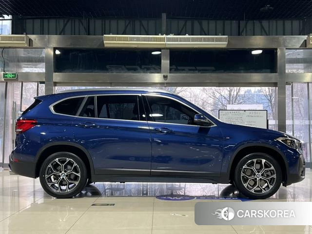 BMW X1 id 4257307 из Китая 23