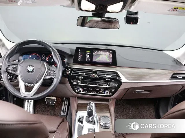 BMW 5 Series (G30) id 3259261 из Кореи 17