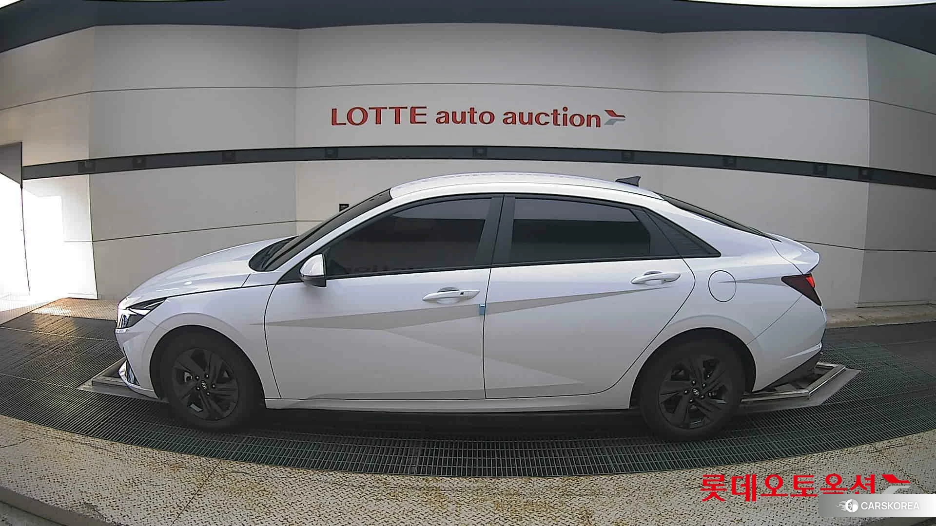 Hyundai Avante Hybrid id 4909258 из Кореи 34