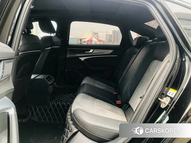 Audi A6L id 4299762 из Китая 17
