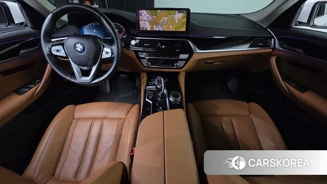 BMW 5 Series (G30) id 3518748 из Кореи 17