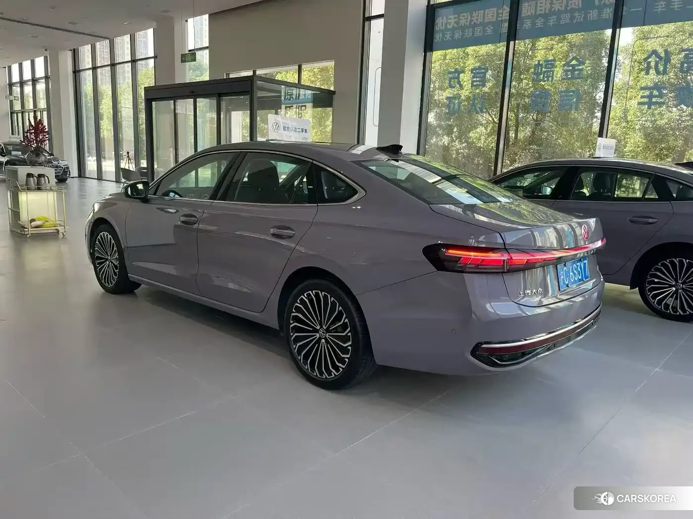 Volkswagen Passat id 4570525 из Китая 7