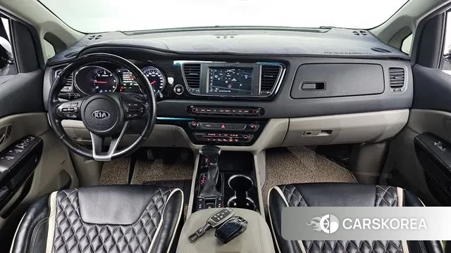 Kia The New Carnival id 3737102 из Кореи 17