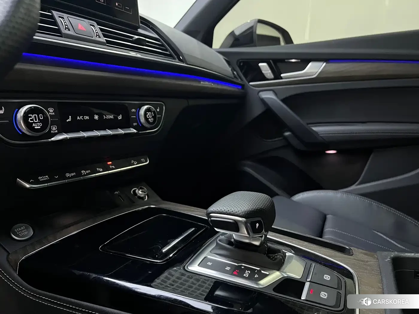 Audi Q5L id 4601793 из Китая 14