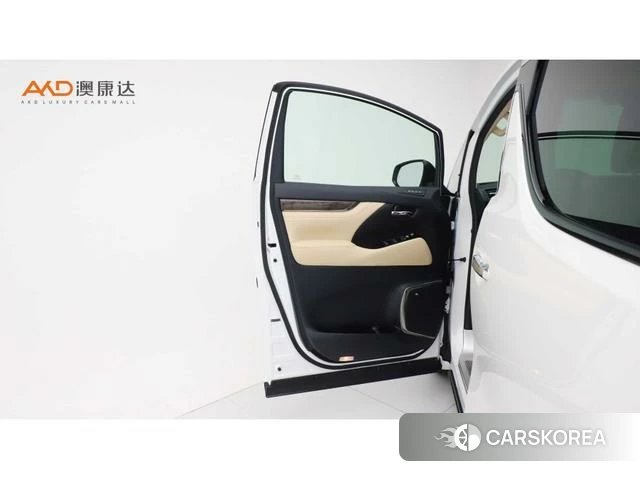 Toyota Elfa id 4240299 из Китая 8