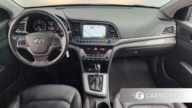 Hyundai Avante AD id 3661908 из Кореи 17