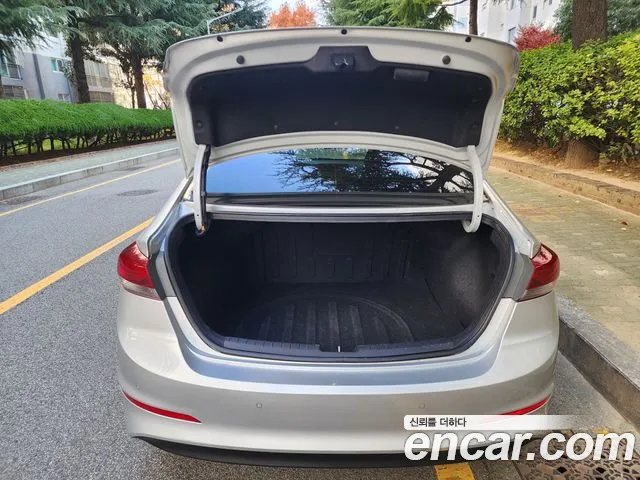 Hyundai Avante AD id 2211003 из Кореи 17