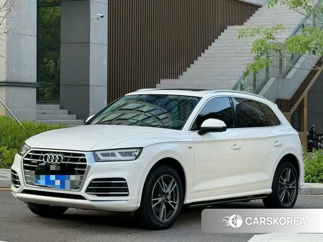 Audi Q5L id 4278756 из Китая 12